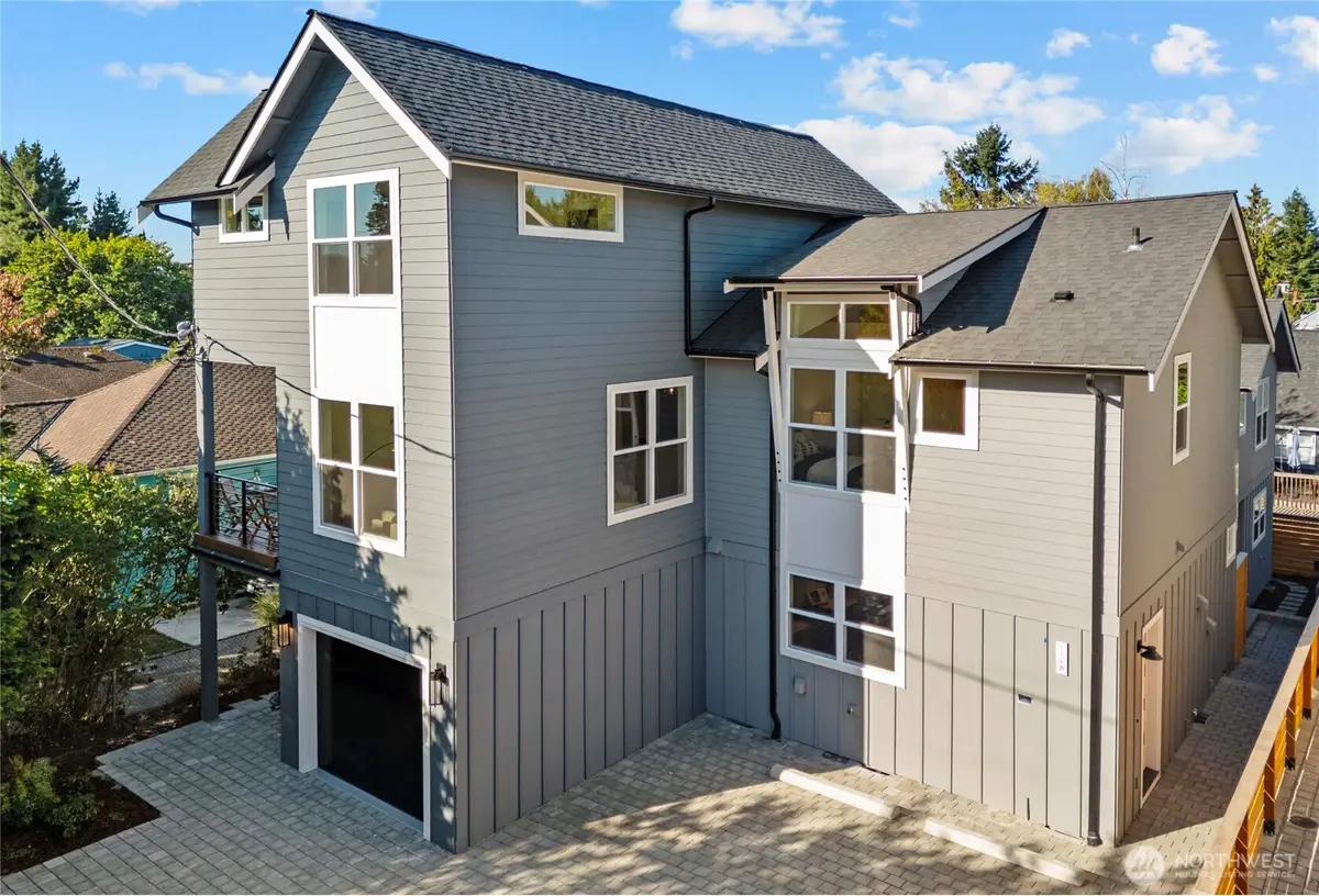 7350 22nd Avenue Nw #B, Seattle, WA 98117 - #1