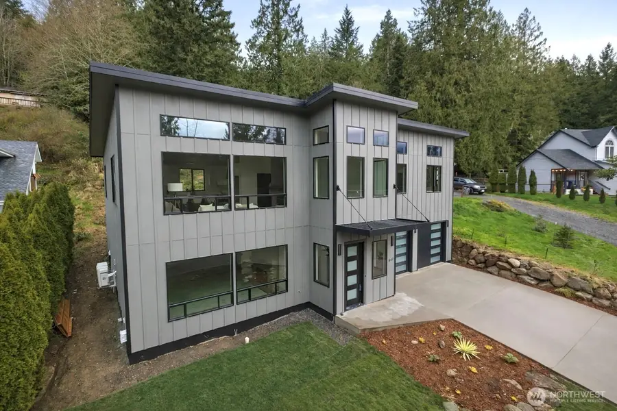 647 Rainbow Drive, Sedro Woolley, WA 98284 - #2