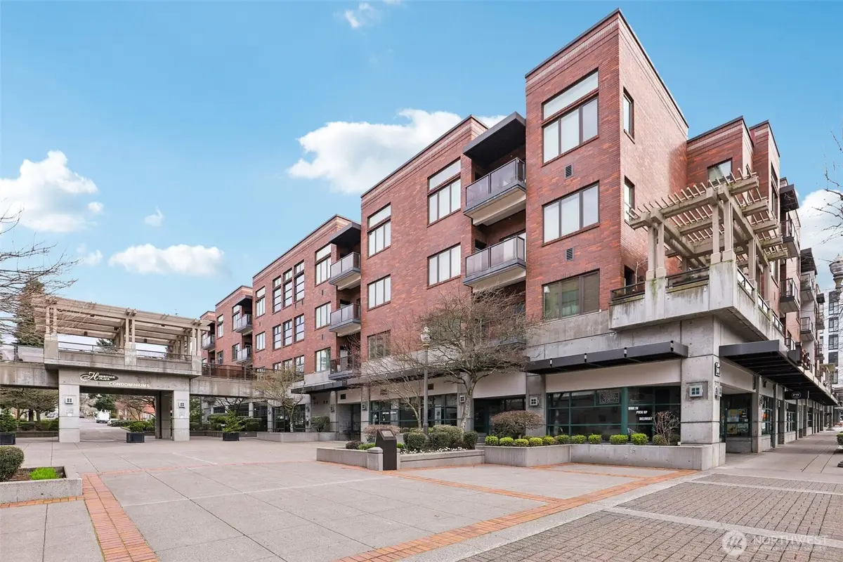 300 W 8th Street #209, Vancouver, WA 98660 - #1