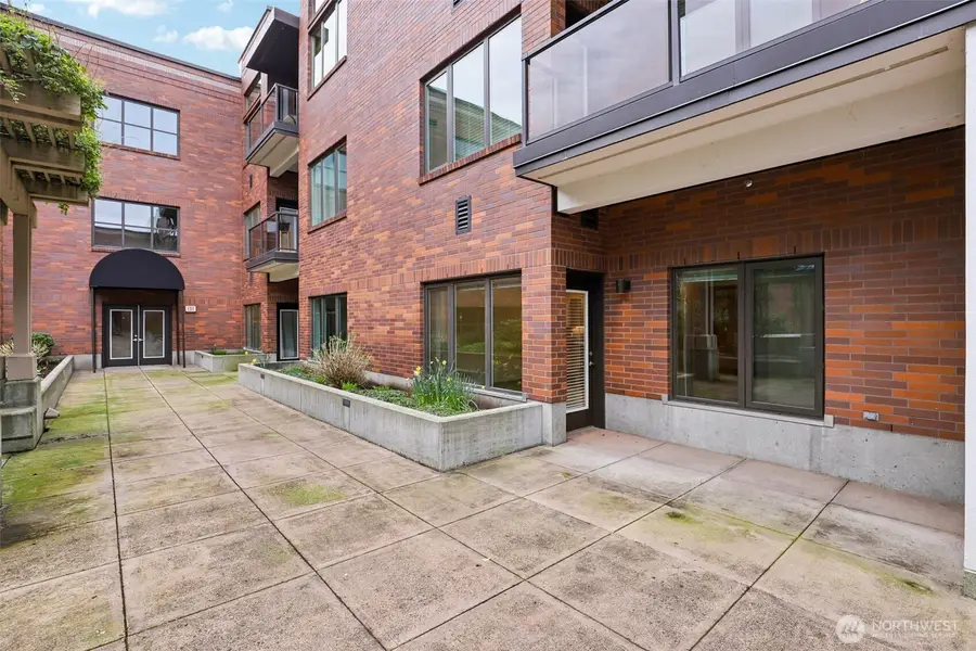 300 W 8th Street #209, Vancouver, WA 98660 - #3