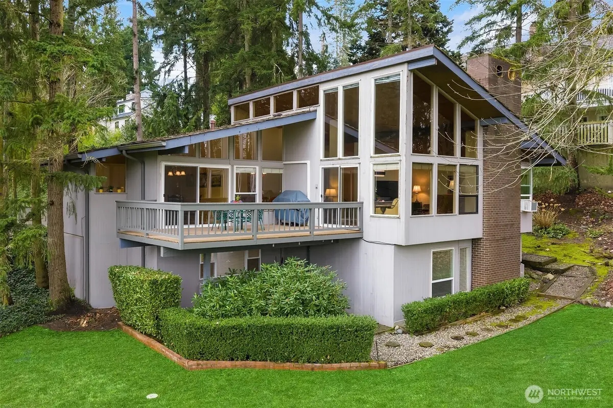 1280 80th Place Ne, Medina, WA 98039 - #1