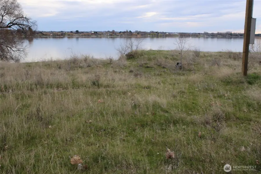 2835 Westshore Drive Ne, Moses Lake, WA 98837 - #2