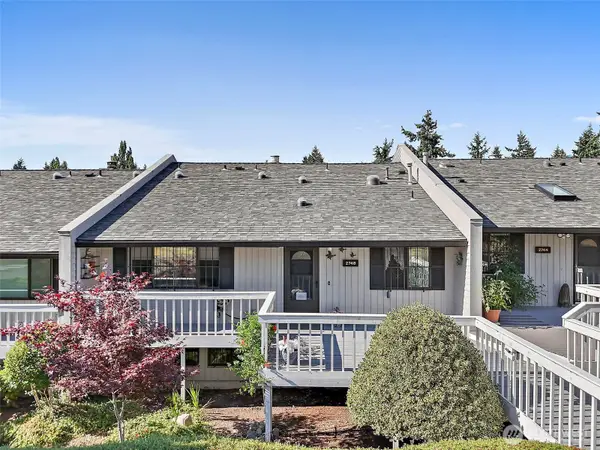2748 SW 327th Street #C-15, Federal Way, WA 98023