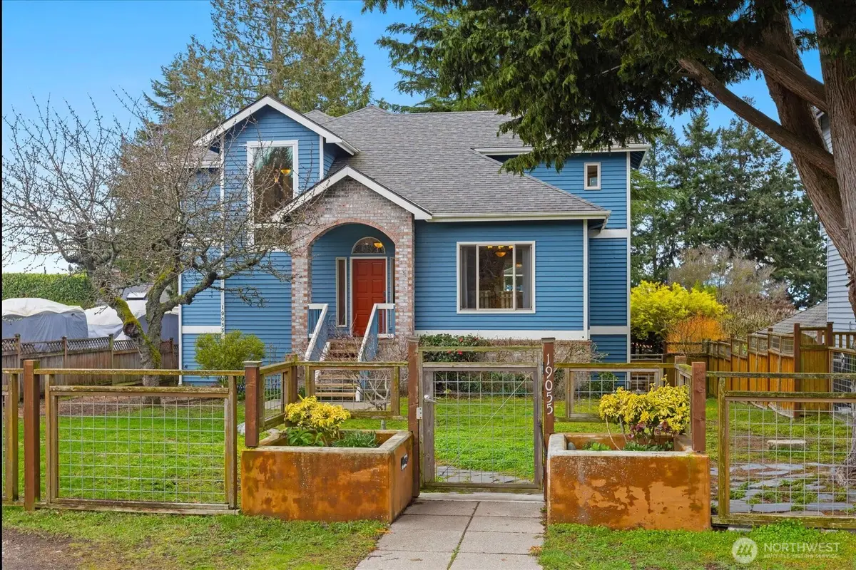 19055 21st Avenue Nw, Shoreline, WA 98177 - #1