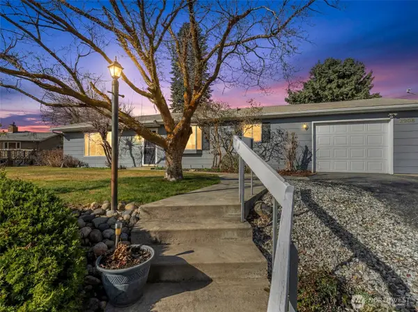 2908 Alvista Place, Wenatchee, WA 98801