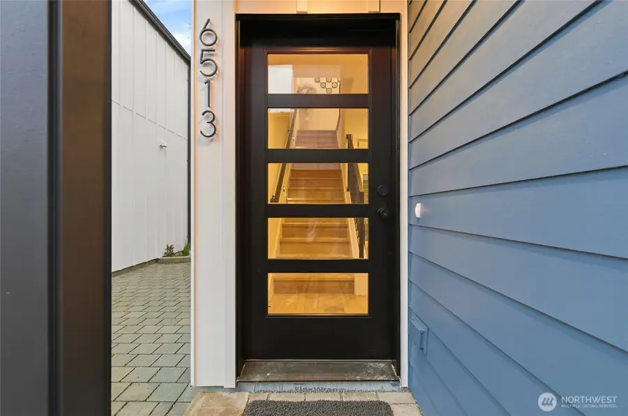 6507 19th Avenue Nw, Seattle, WA 98117 - #2