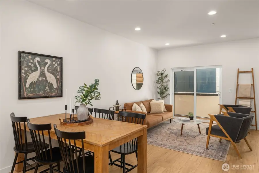 914 15th Avenue, Seattle, WA 98122 - #2