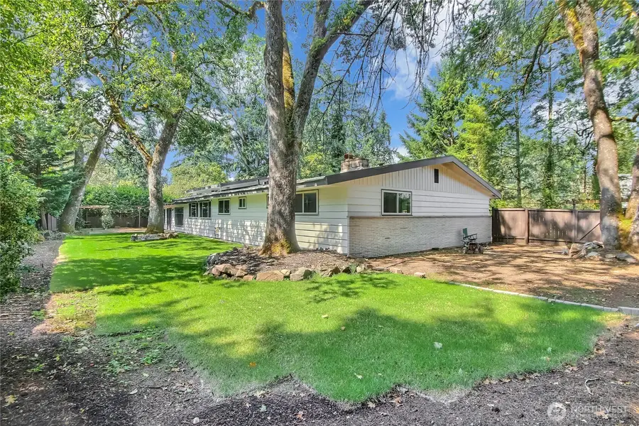 6902 Mount Tacoma Drive Sw, Lakewood, WA 98499 - #3