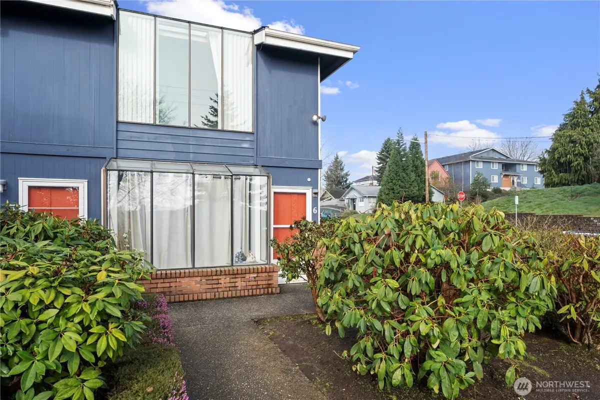 3401 Oaks Avenue #6, Everett, WA 98201 - #1