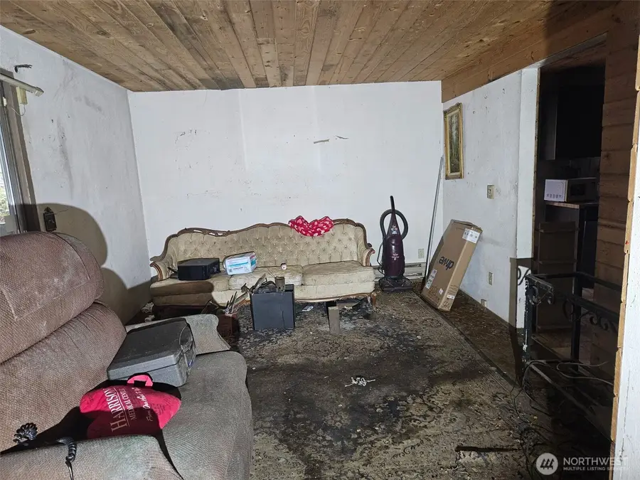 1310 NE Collins Lake Drive, Tahuya, WA 98588 - #3