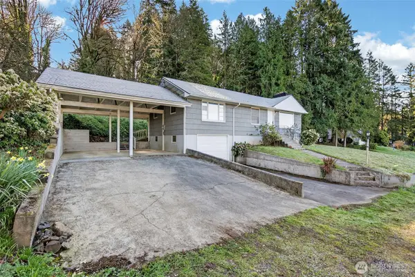 312 SE 2nd Street, Winlock, WA 98596