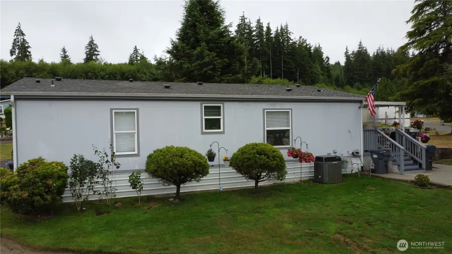 1019 Stanford Dr #26, Cosmopolis, WA 98537 - #3