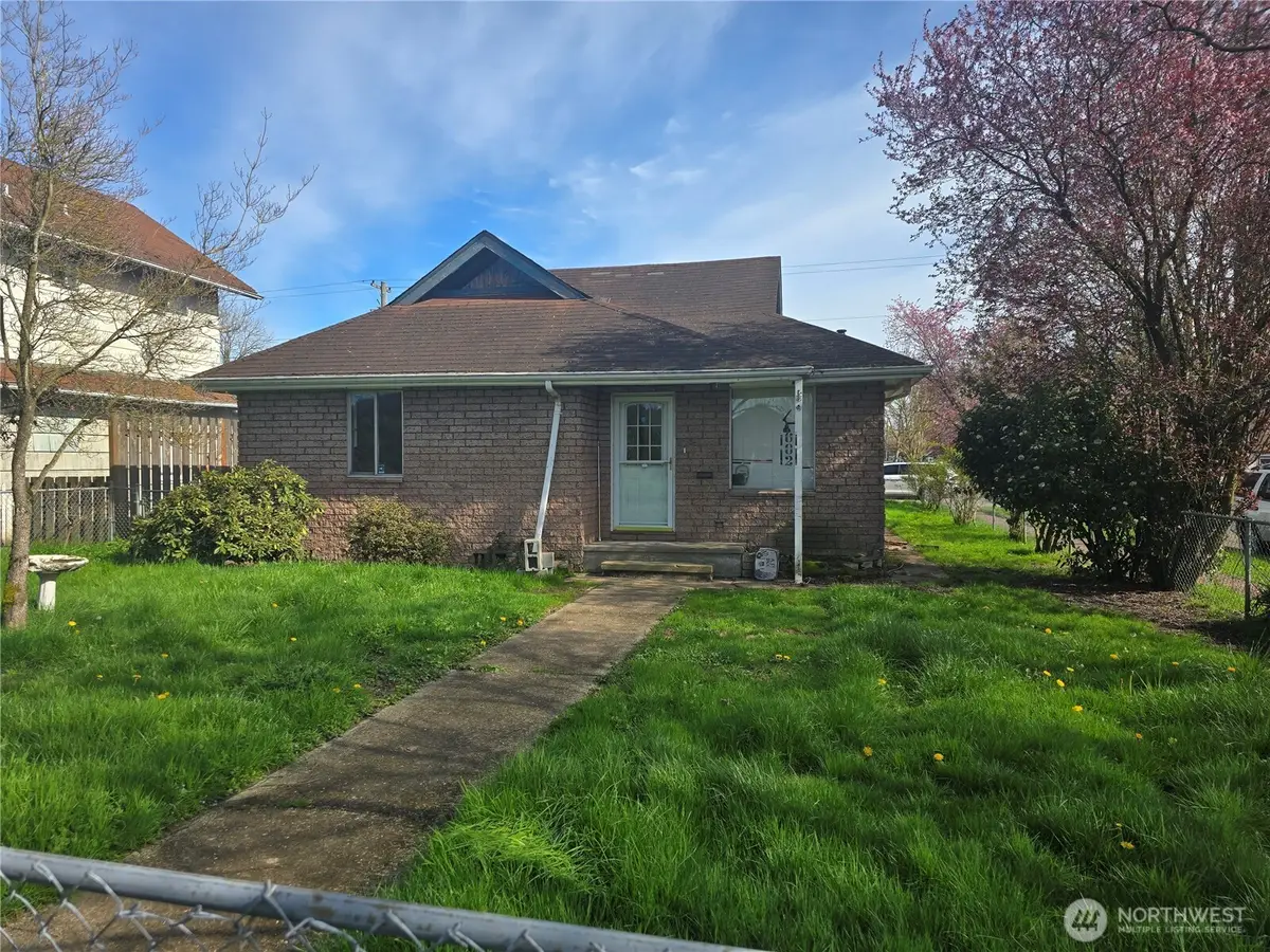 602 18th Avenue, Longview, WA 98632 - #1