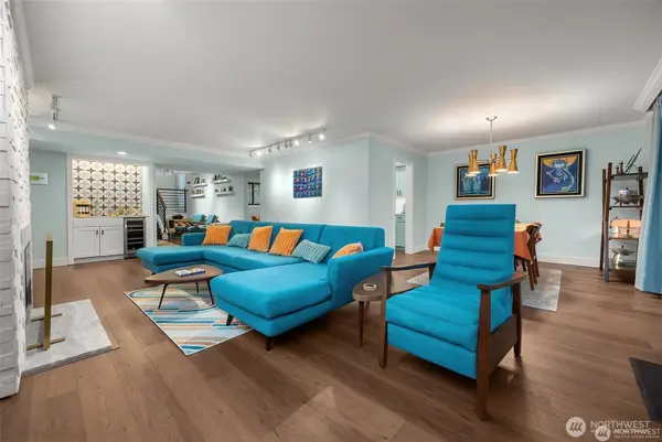 1524 NE 140th, Seattle, WA 98125