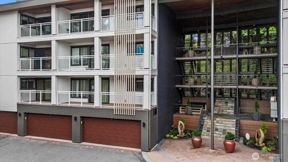 130 105th Avenue Se #108, Bellevue, WA 98004 - #1