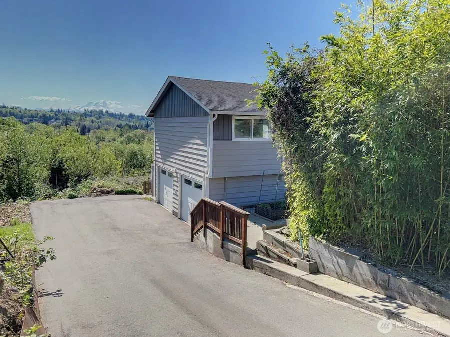21010 9th Avenue S, Des Moines, WA 98198 - #2