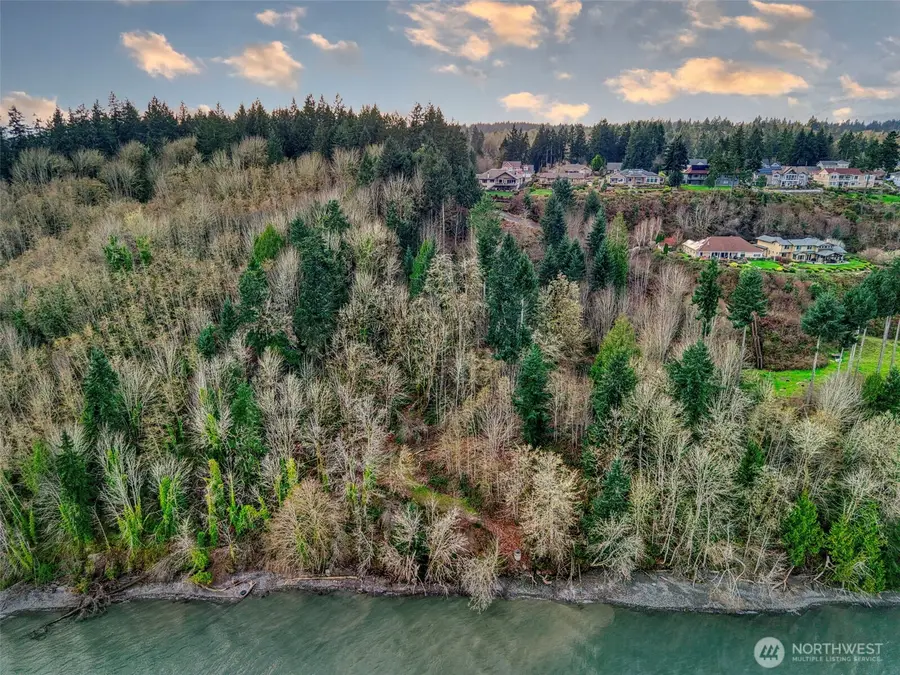 2401 NE Solar View Court, Keyport, WA 98345 - #2