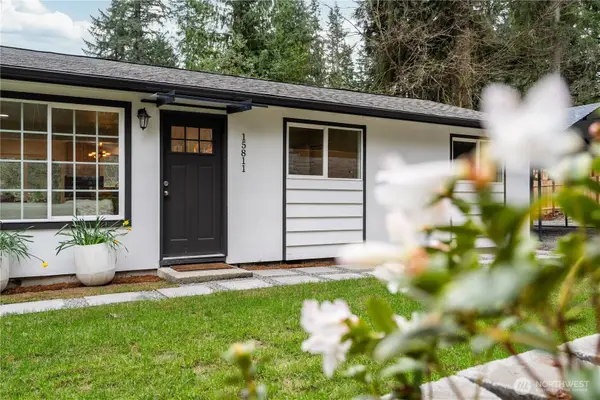 15811 180th Avenue Ne, Woodinville, WA 98072