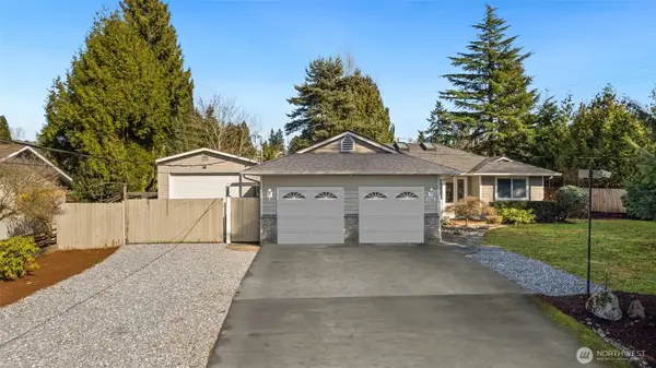 708 Hilltop Avenue, Kent, WA 98031