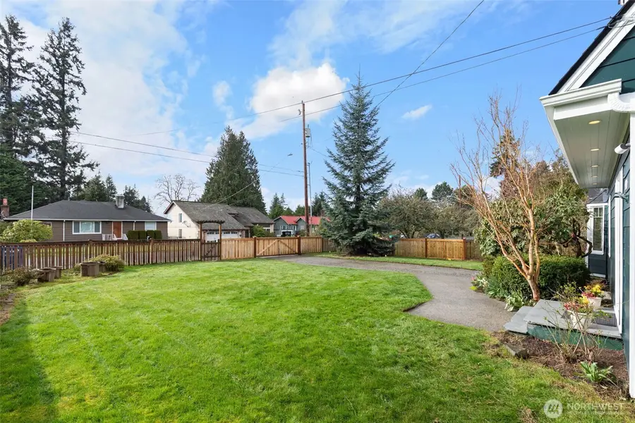 9716 14th Avenue Nw, Seattle, WA 98117 - #3