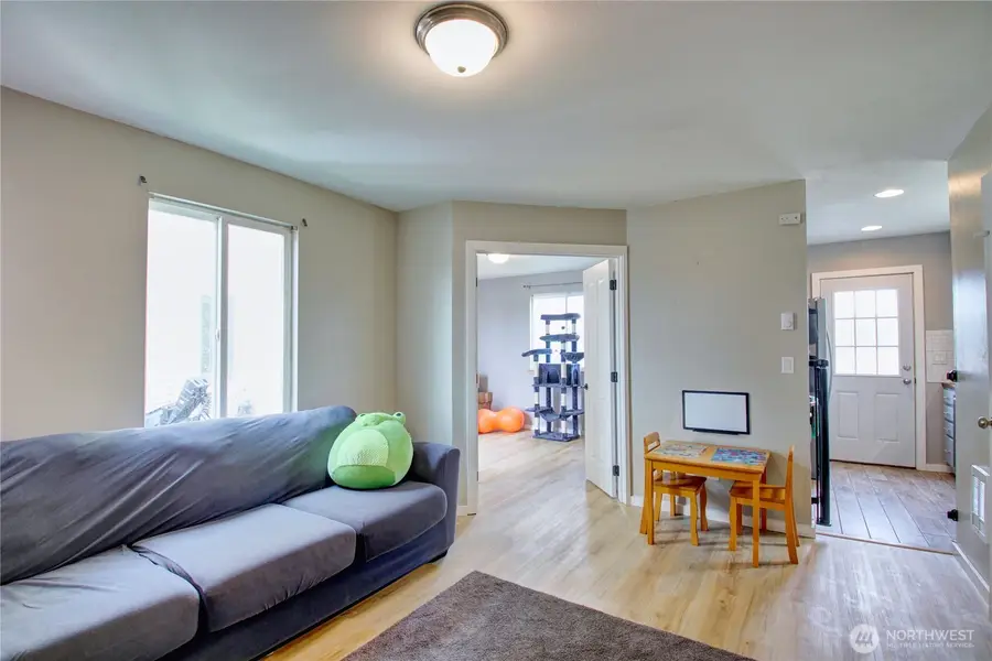 1812 N 30th Street, Mount Vernon, WA 98273 - #2