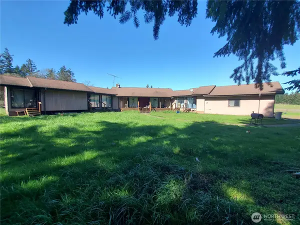 4924 165th Lane Sw, Rochester, WA 98579