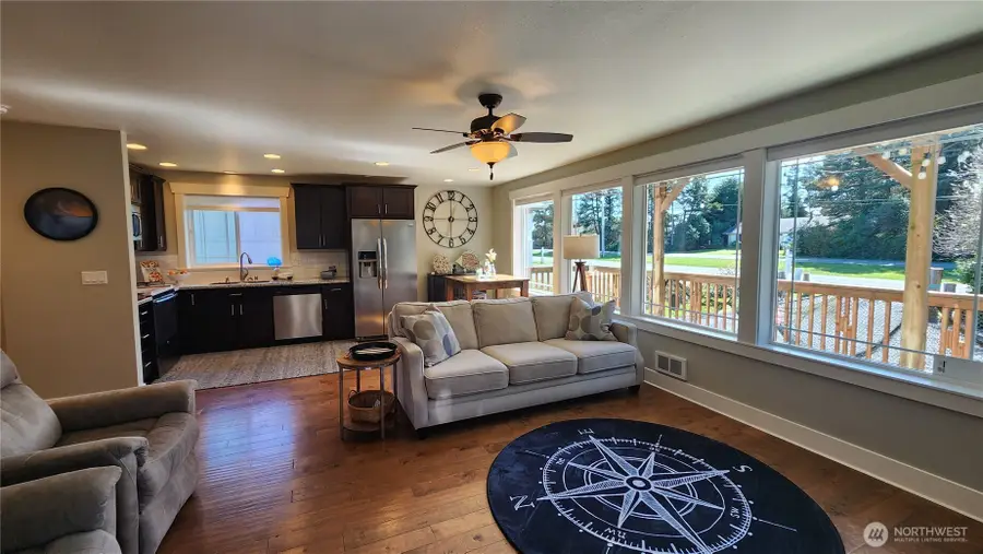 136 Pacific Boulevard Nw, Ocean Shores, WA 98569 - #2