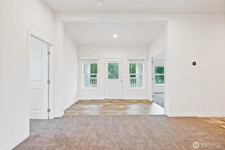 1728 Spirit Lake Highway, Castle Rock, WA 98611 - #3