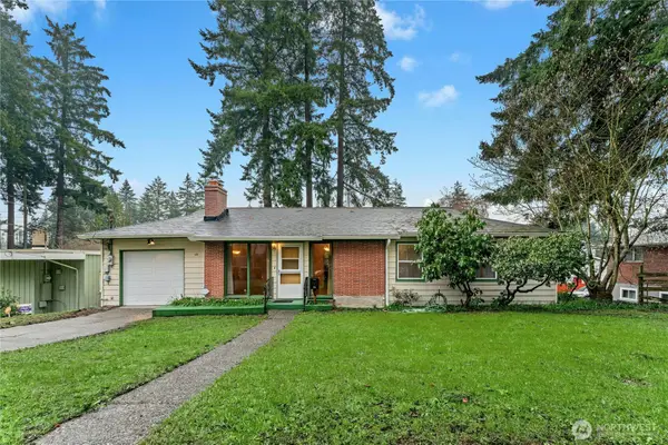 429 Harvard Avenue, Fircrest, WA 98466