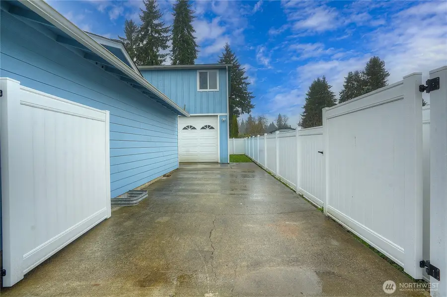 2412 Lexington Street, Steilacoom, WA 98388 - #3