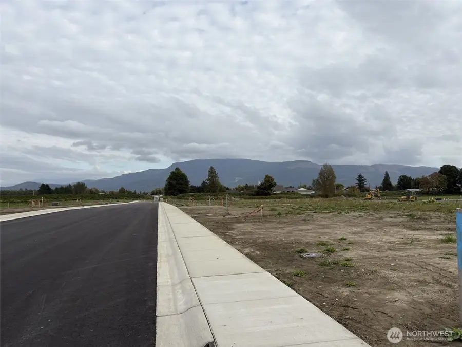 212 W 4th Street S #28, Everson, WA 98247 - #2