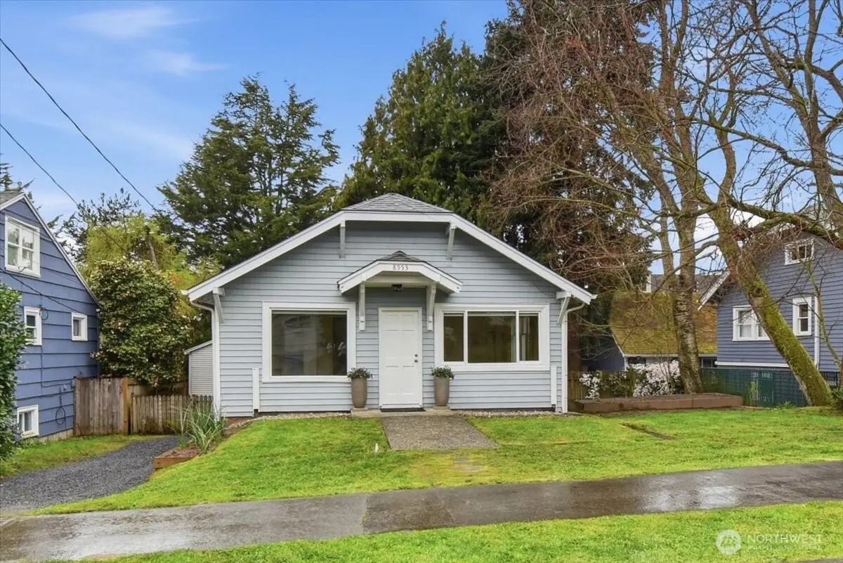 8553 Dayton Avenue N, Seattle, WA 98103 - #1