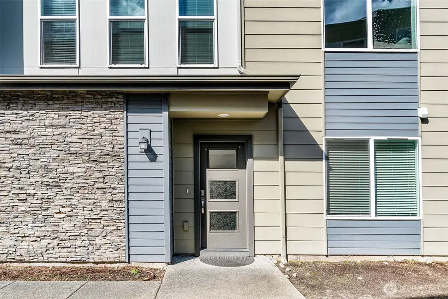 2021 129th Place Sw #F, Everett, WA 98204 - #2