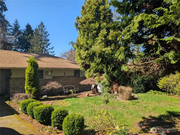 Address Withheld By Seller, Edmonds, WA 98026