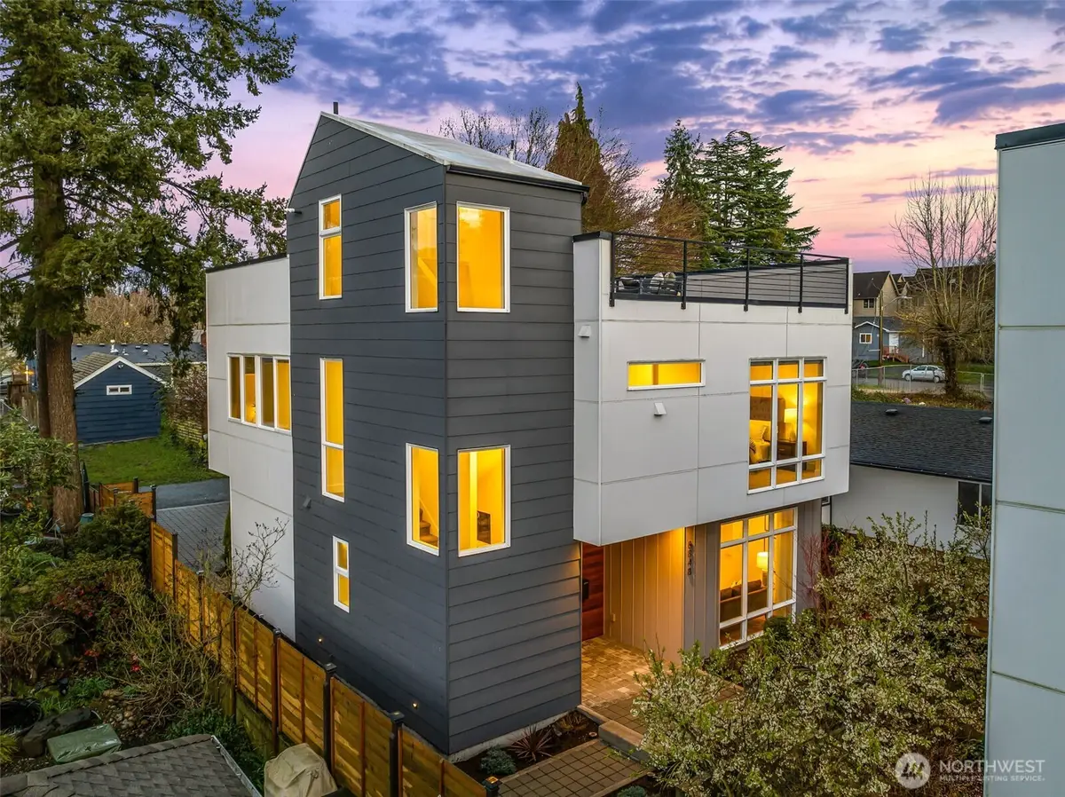 8848 20th Avenue Sw, Seattle, WA 98106 - #1