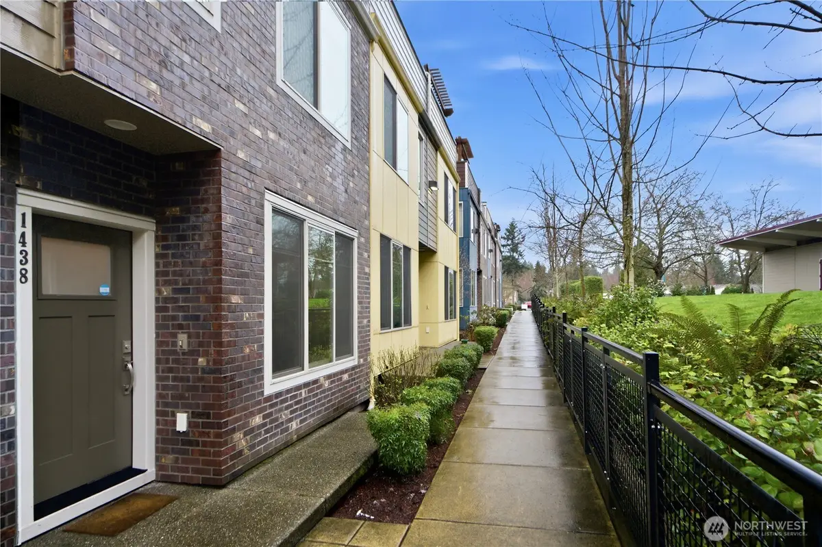 1438 159th Place Ne, Bellevue, WA 98008 - #1