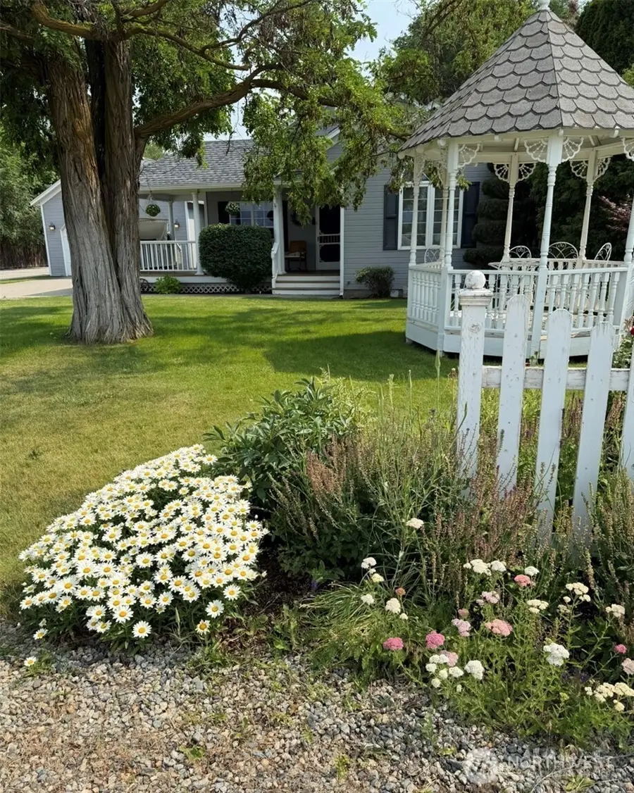 432 5th Avenue, Oroville, WA 98844 - #3