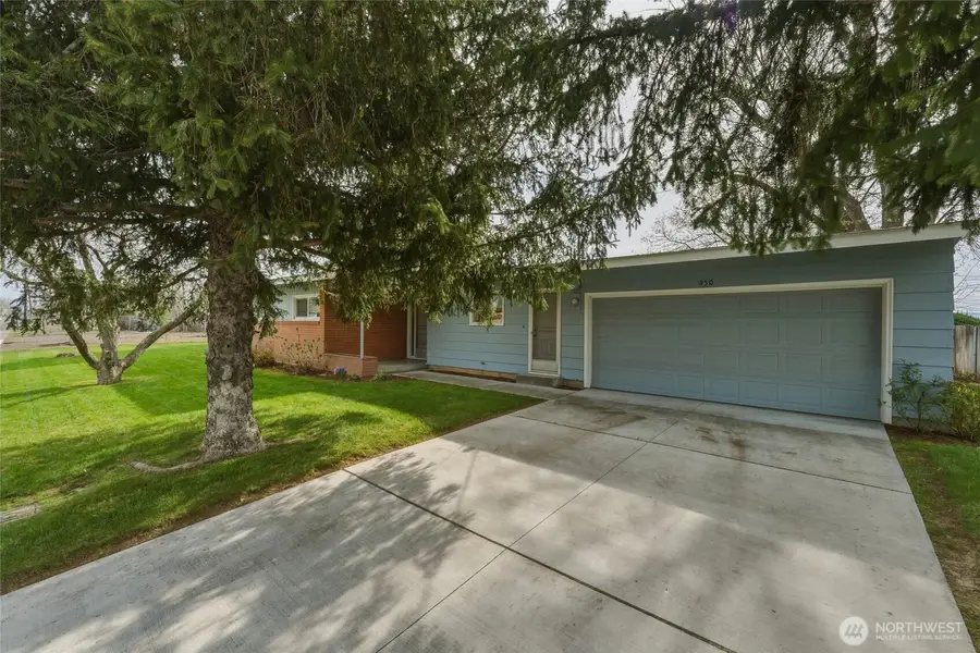 950 SE 12th Street, College Place, WA 99324 - #3