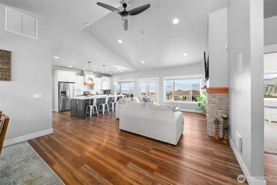 885 Autumn Crest Drive, Wenatchee, WA 98801 - #3