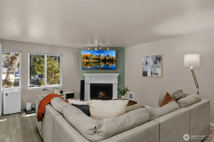 20318 Bothell Everett Hwy #A101, Bothell, WA 98012 - #3