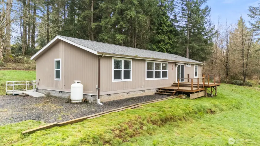 126 Burchett Rd, Onalaska, WA 98570 - #3