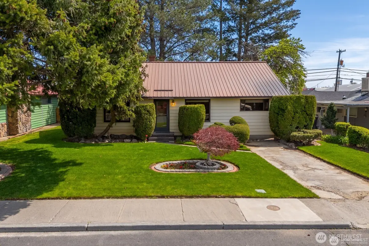 1134 SW C Street, Ephrata, WA 98823 - #1