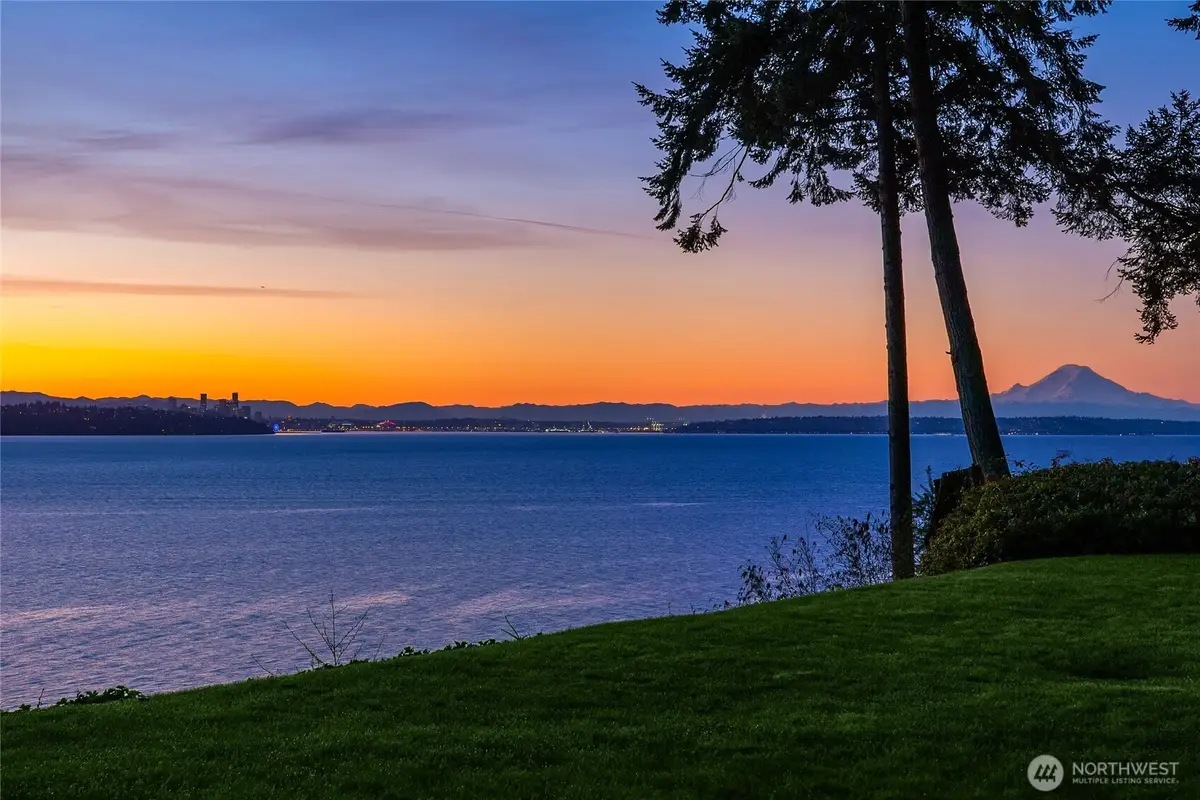 12960 Sunrise Drive Ne, Bainbridge Island, WA 98110 - #1