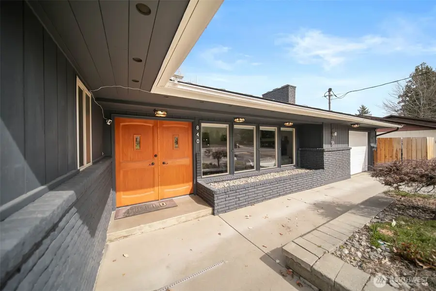 840 Crawford Ave, Wenatchee, WA 98801 - #2