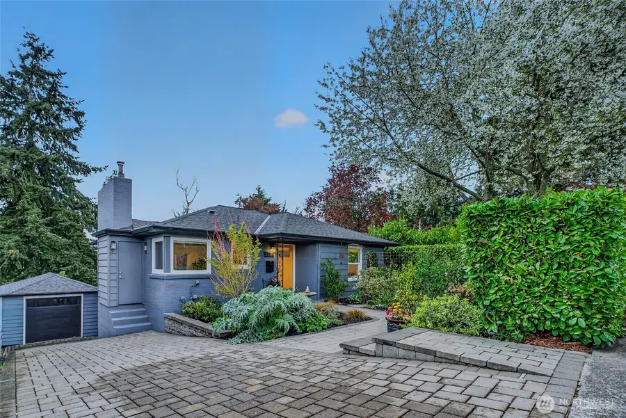 3711 31st Avenue W, Seattle, WA 98199 - #2