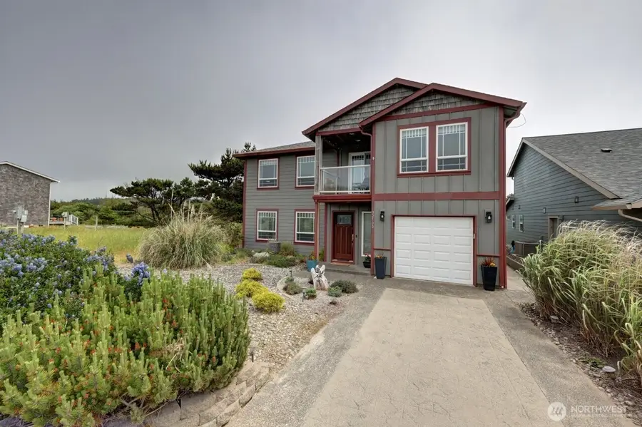 32500 G St, Ocean Park, WA 98640 - #2