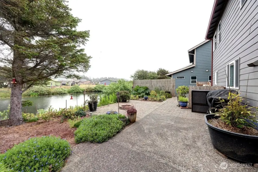 32500 G St, Ocean Park, WA 98640 - #3
