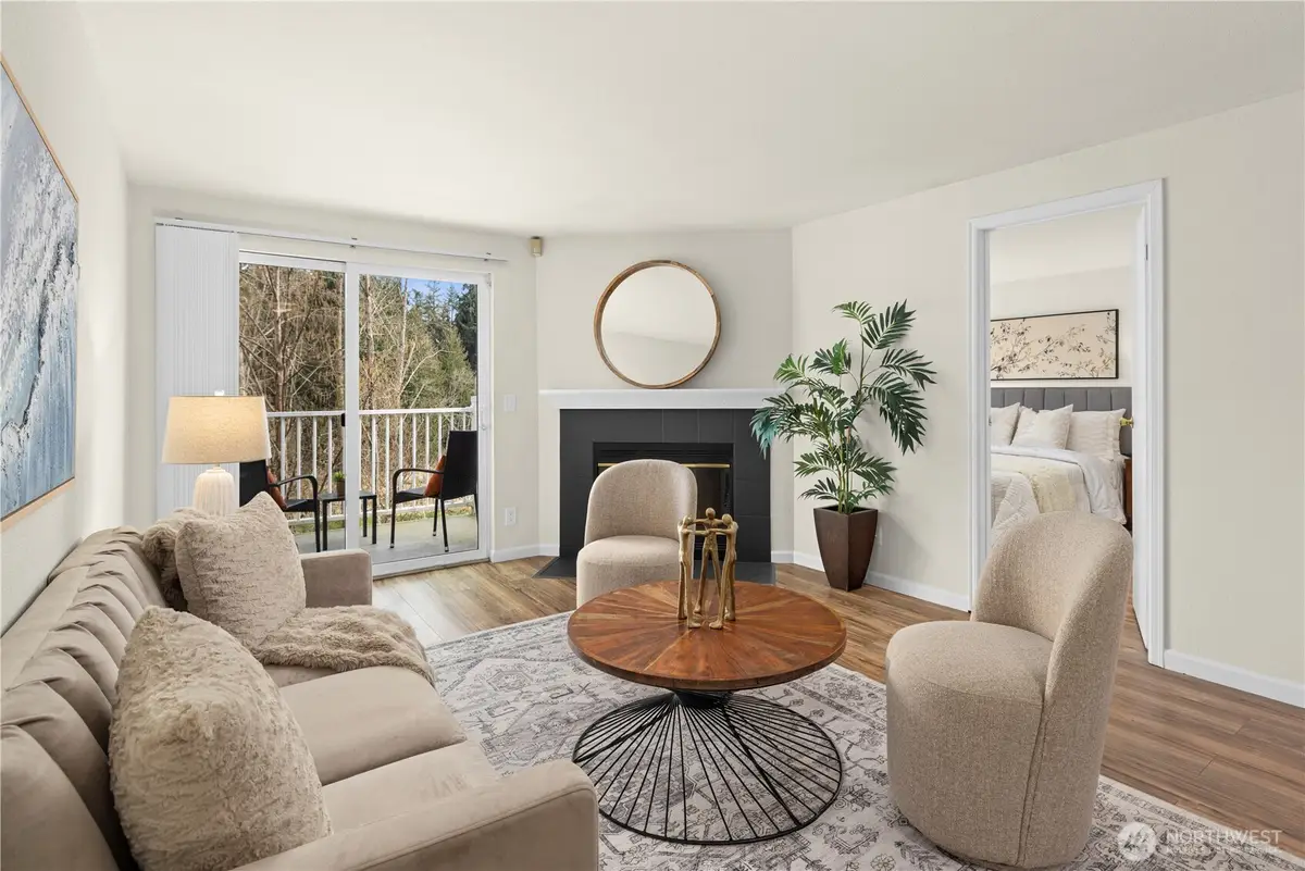 12740 NE 10th Place #E302, Bellevue, WA 98005 - #1