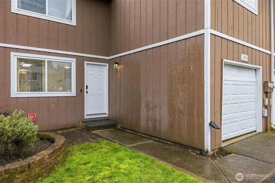 24856 145th Lane Se, Kent, WA 98042 - #2