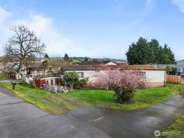 24 4th Avenue S, Algona, WA 98001